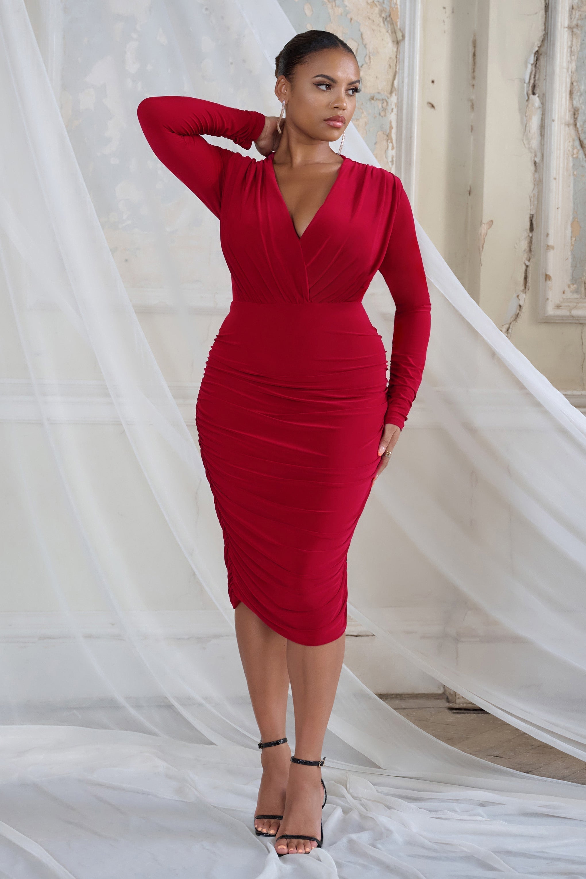 Showcase | Plus Berry Long Sleeve Ruched Midi Dress